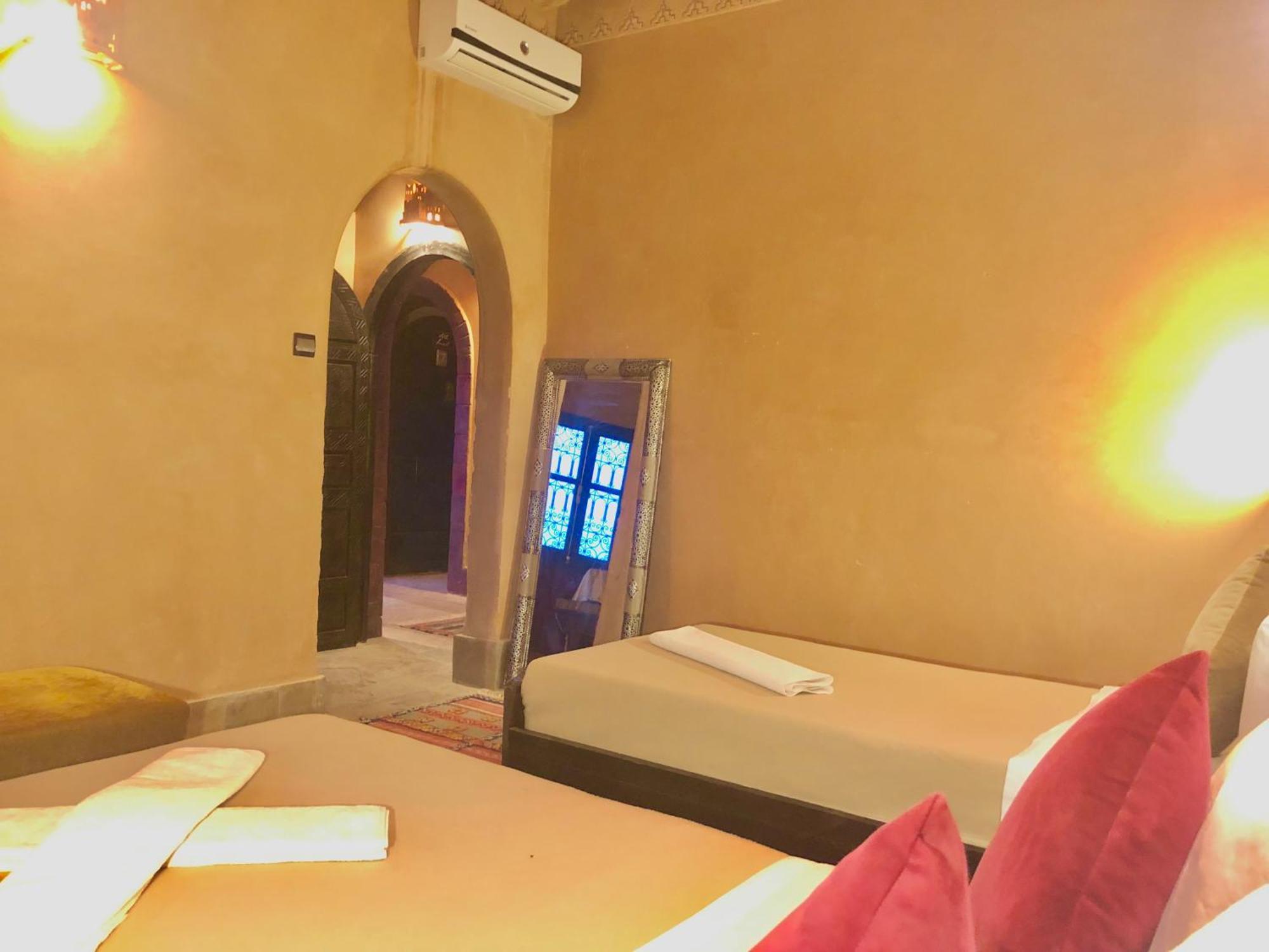 Hotel Kasbah Ennakb Nkob Exteriér fotografie